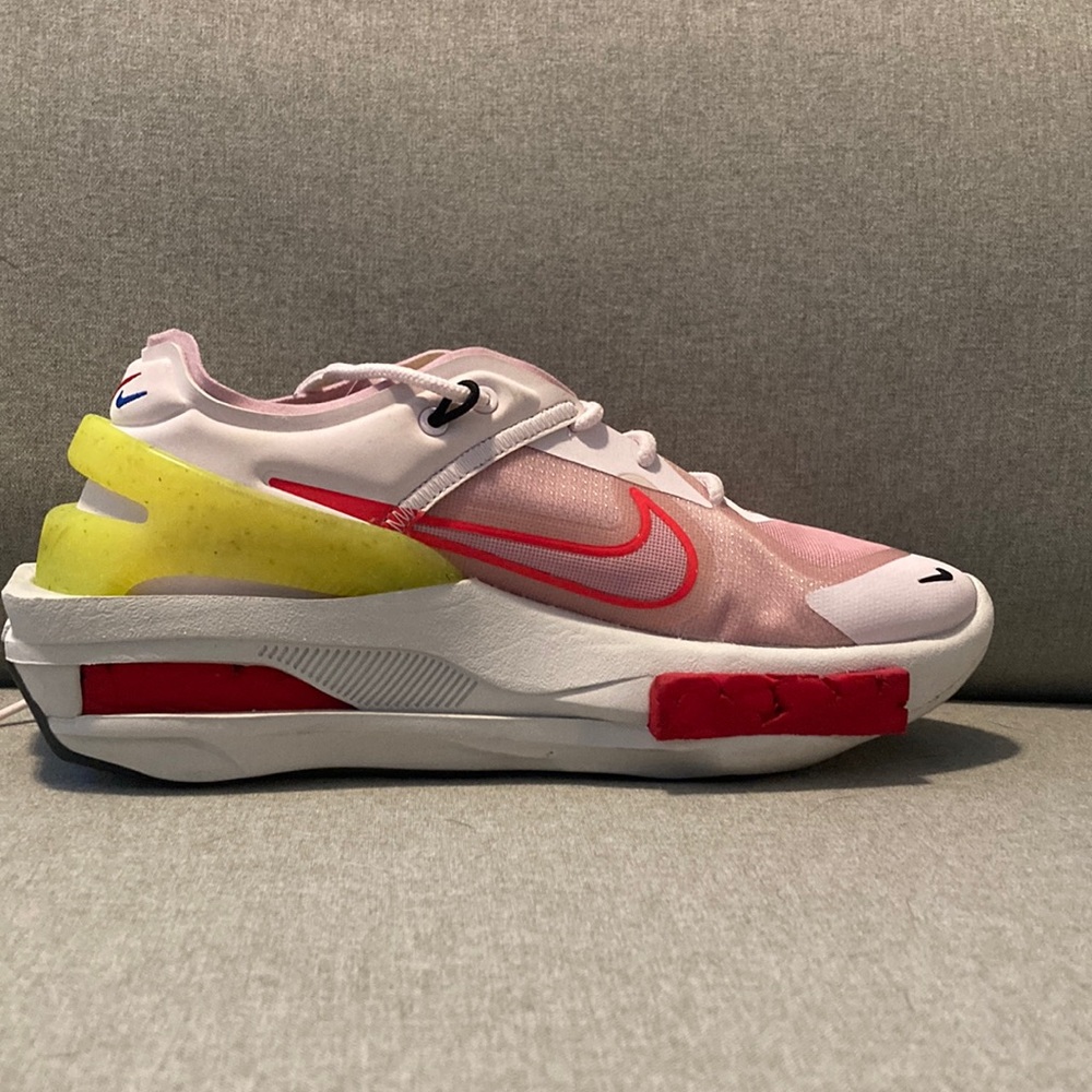 Nike Fontanka Edge ZoomX Light Violet/ Siren Red Women's